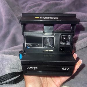 Polaroid 600 Land Camera